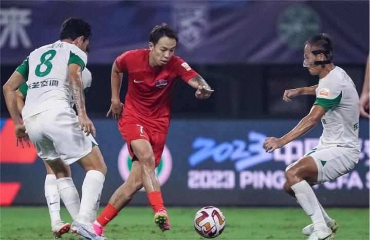 包含勒沃库森发布备战花絮；今晨绝杀压哨；亚冠任务艰巨；更衣室氛围转暖的词条开云体育登录入口