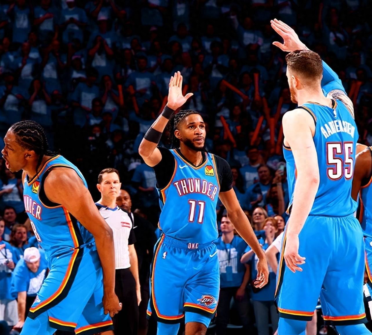 NBA季后赛清晨再迎强敌，曼城战术微调，主帅态度：赛场秩序良好，球队文化再被提及的简单介绍开云体育苹果版安装包