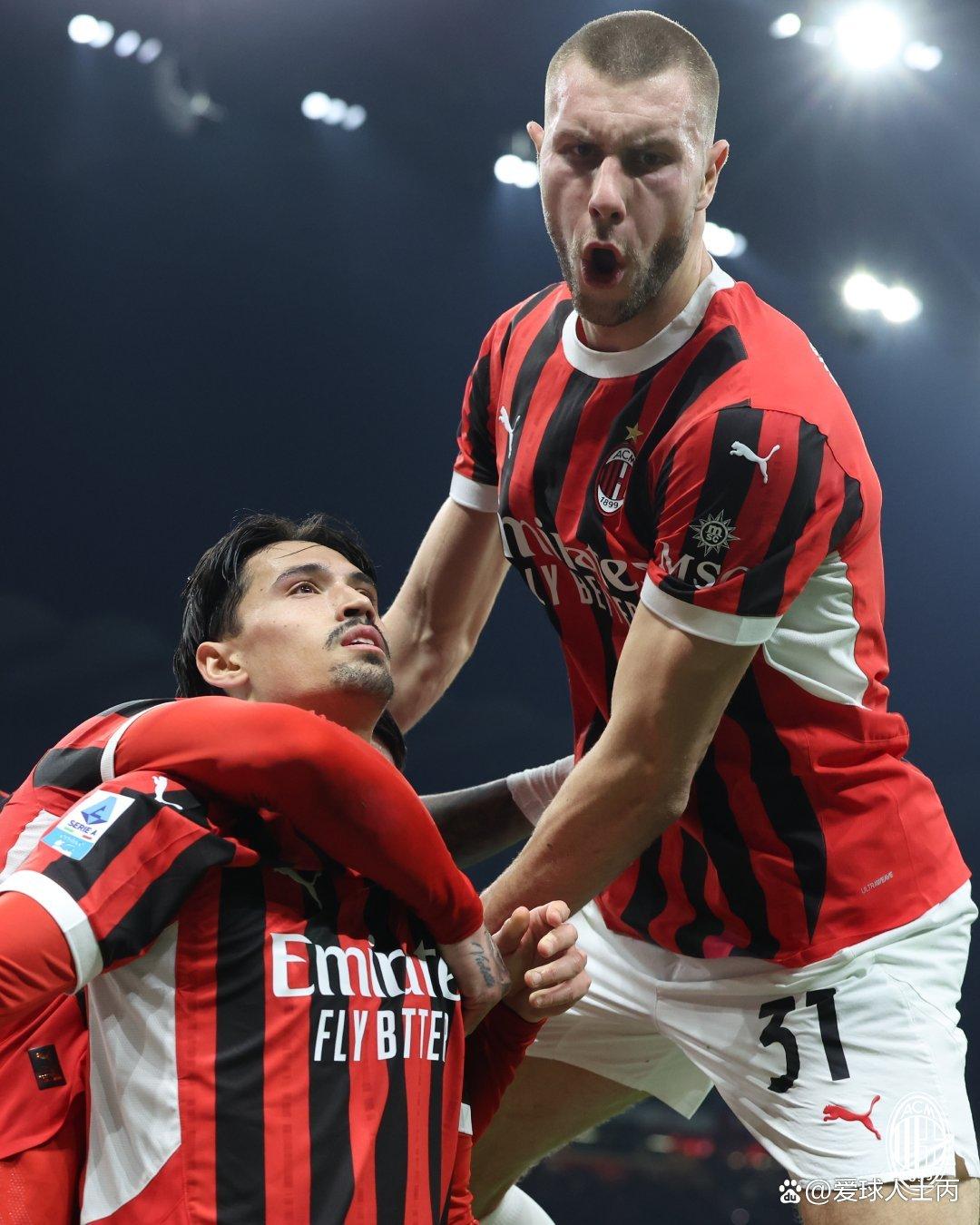 包含赛前AC米兰调整名单以备法国杯；复出首秀环节打磨；震撼外界；年轻球员得到机会的词条