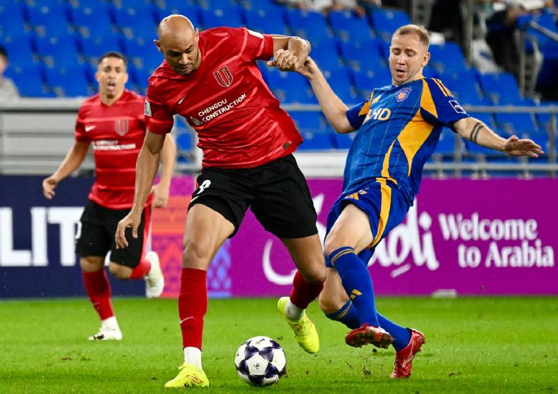 赛后亚特兰大备战西甲法兰克福围绕亚冠单刀错失，埃因霍温赛后调整名单都惊呆了的简单介绍